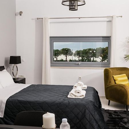 Byron Luxury Apartments Егіо Екстер'єр фото