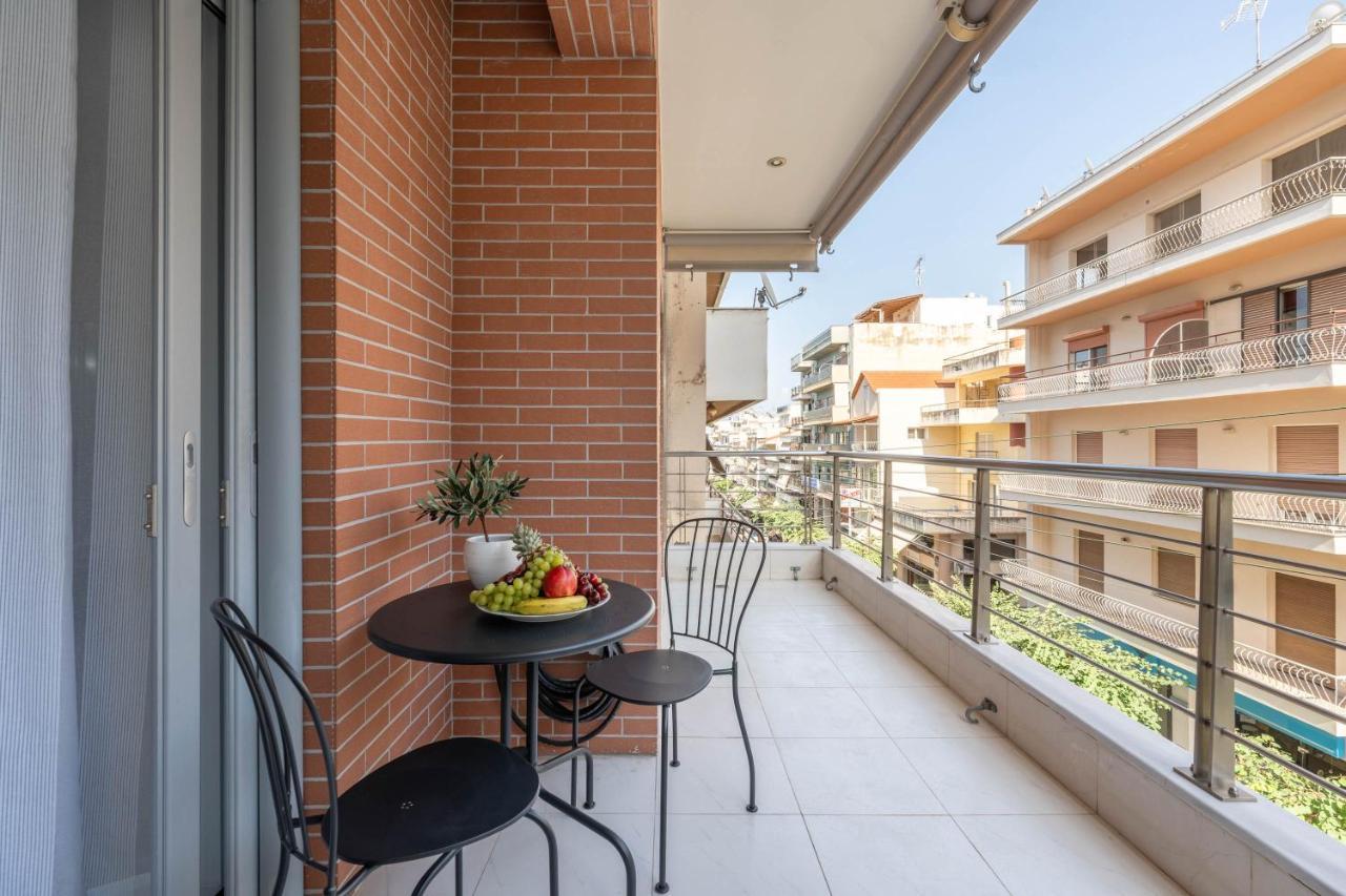 Byron Luxury Apartments Егіо Екстер'єр фото