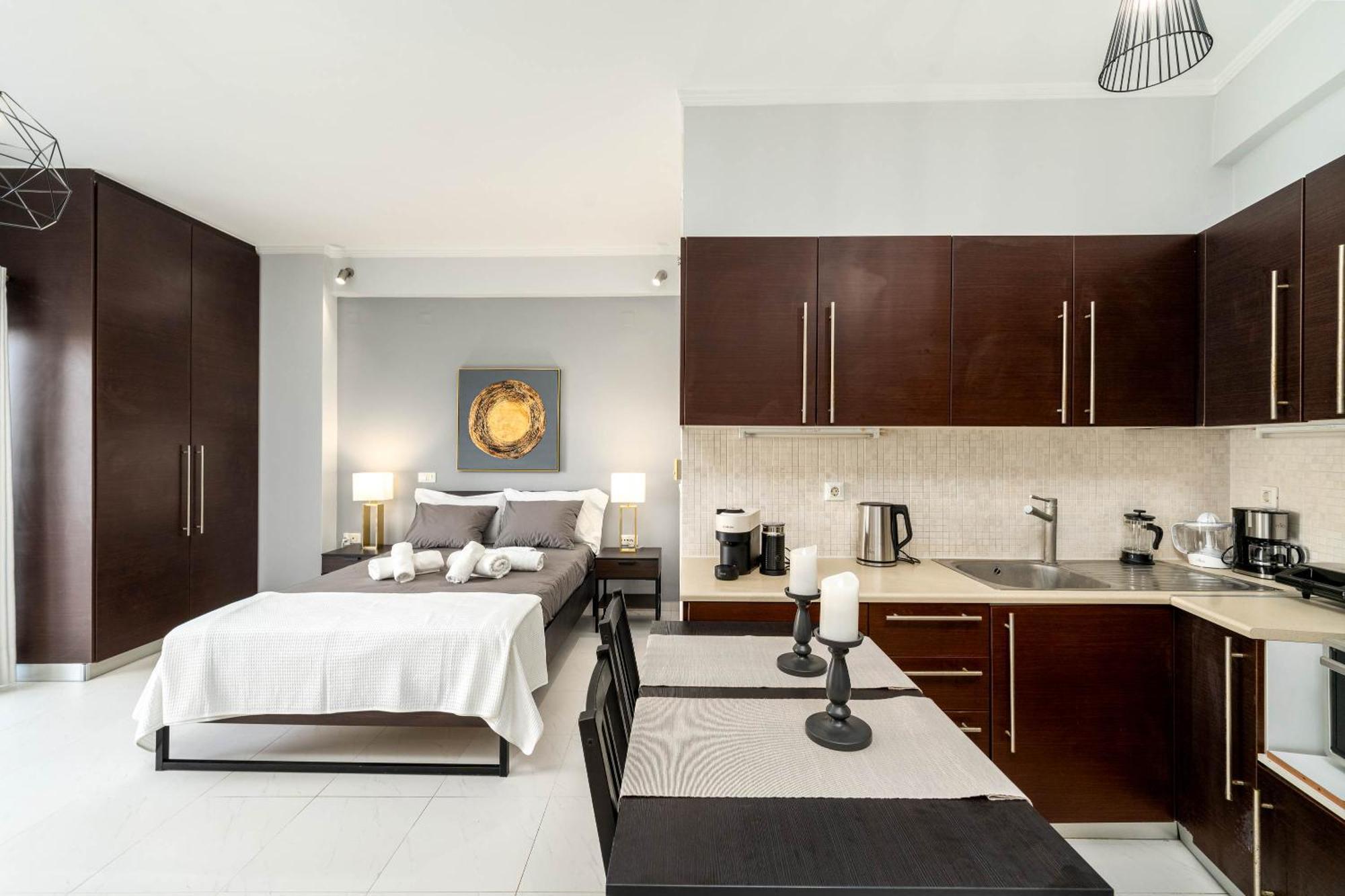 Byron Luxury Apartments Егіо Екстер'єр фото