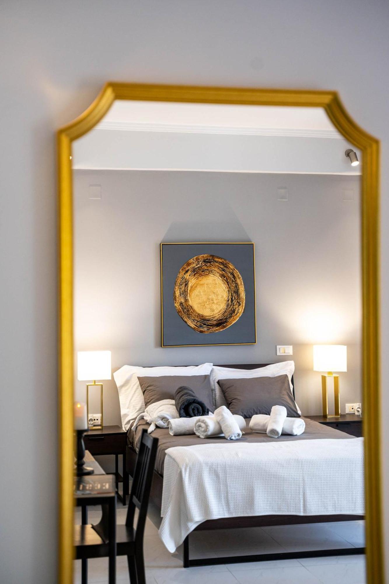 Byron Luxury Apartments Егіо Екстер'єр фото